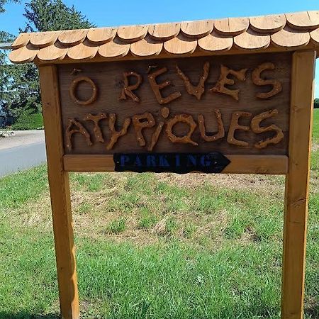 Roulotte O Reves Atypiques Bouce (Allier) Exterior foto